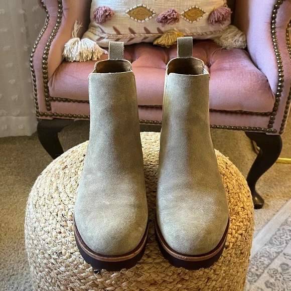 NWOT - Taupe Suede Chelsea Boots - Picture 2 of 5